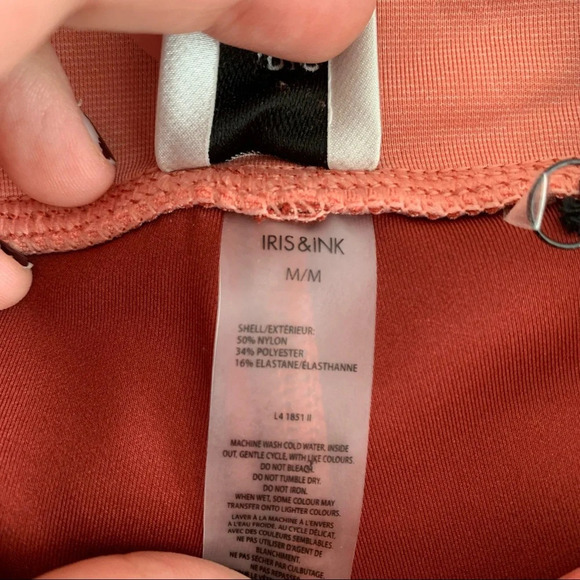 Revolve Iris & Ink Cayenne high rise leggings M - Picture 4 of 4